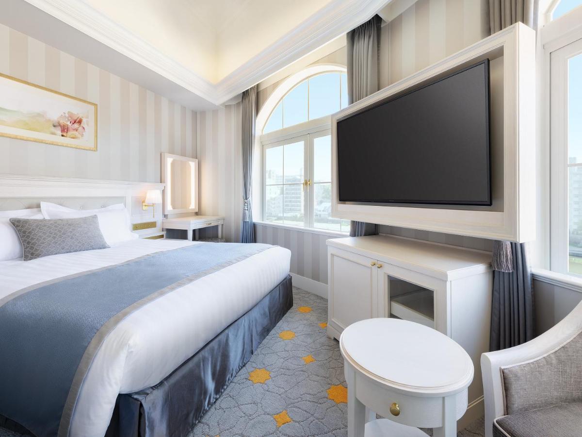 Takarazuka Hotel Luaran gambar