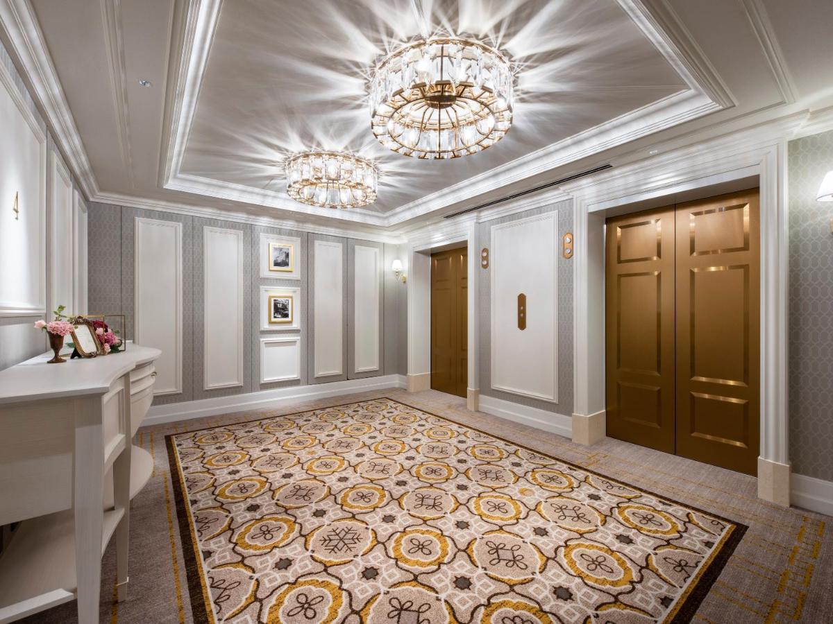 Takarazuka Hotel Luaran gambar