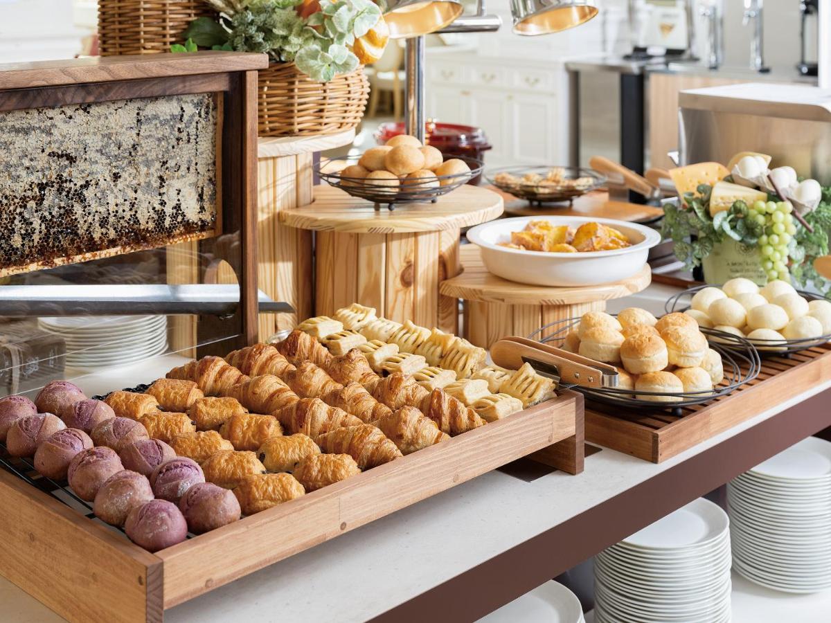Takarazuka Hotel Luaran gambar