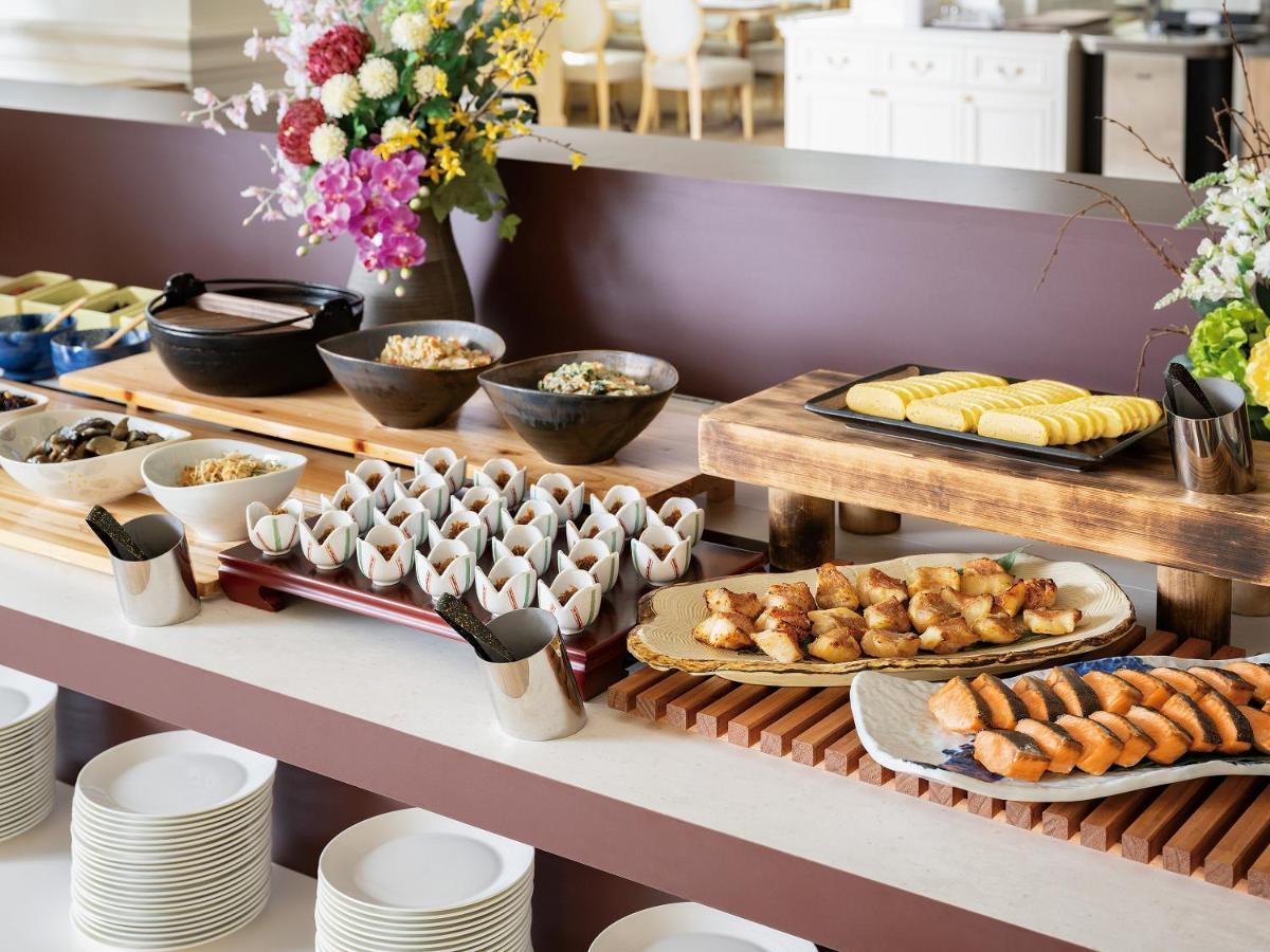 Takarazuka Hotel Luaran gambar