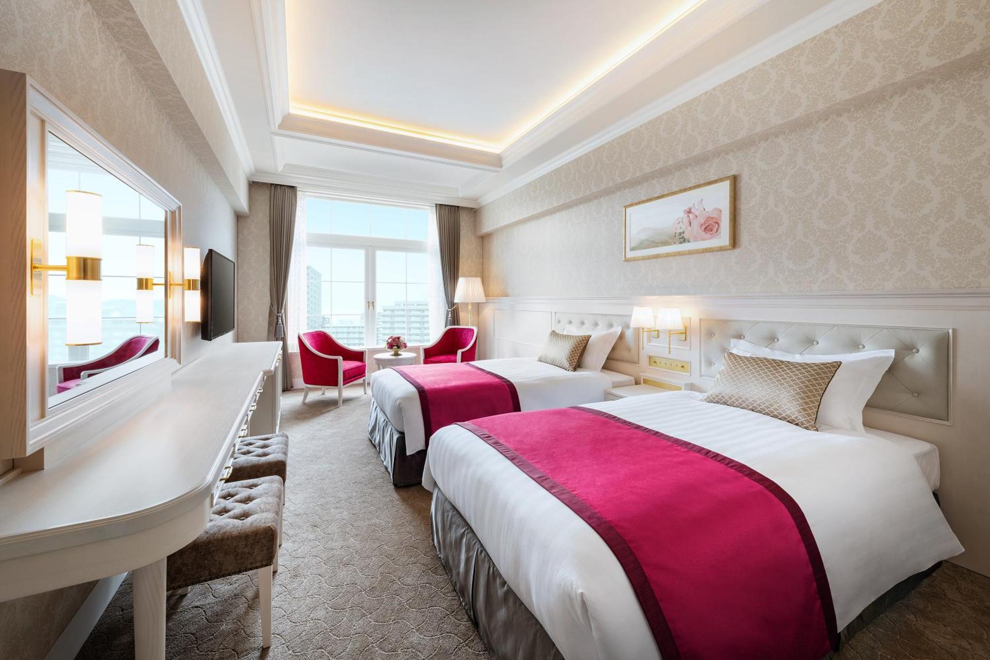 Takarazuka Hotel Luaran gambar