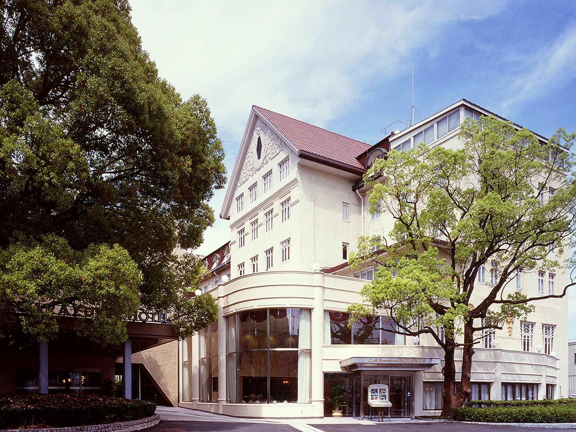 Takarazuka Hotel Luaran gambar